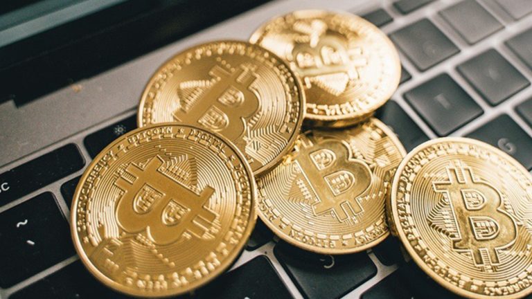 The Fast-Track Portfolio: How to Identify Cryptos Primed for Short-Term Gains